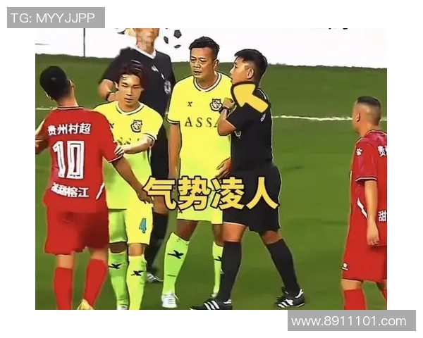 香港足球明星踢人事件引发热议视频曝光引发球迷讨论与反思